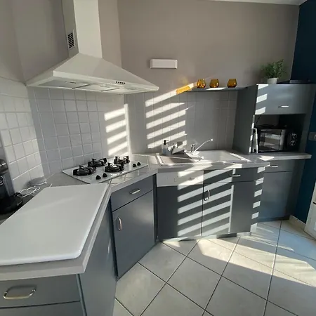 Apartament Chez Maison Familiale 27950 Normandie Autonome Boite A Cle Capacite 5 Pers Proche De Giverny Paris Rouen A13 La Heuniere