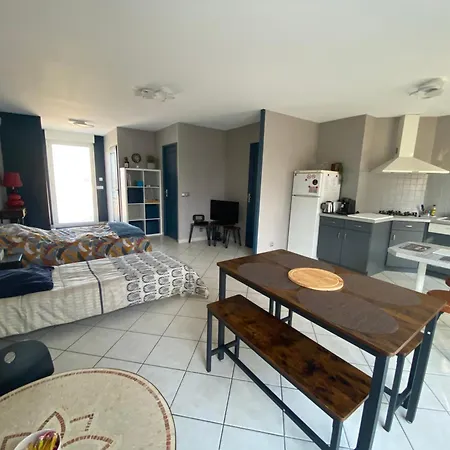 公寓 Chez Maison Familiale 27950 Normandie Autonome Boite A Cle Capacite 6 Pers Proche De Giverny Paris Rouen A13 La Heuniere