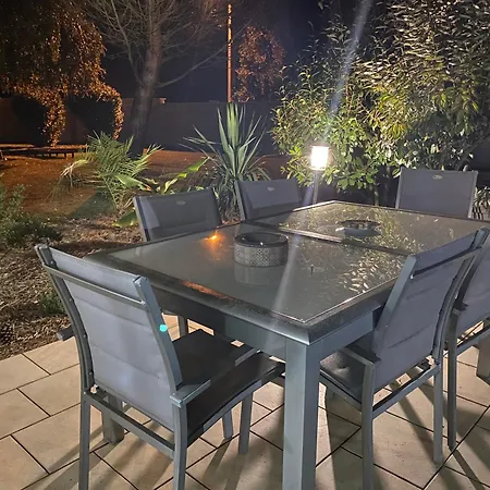 Chez Maison Familiale 27950 Normandie Autonome Boite A Cle Capacite 5 Pers Proche De Giverny Paris Rouen A13 Apartmán