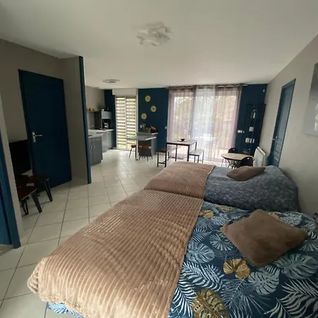 公寓 Chez Maison Familiale 27950 Normandie Autonome Boite A Cle Capacite 6 Pers Proche De Giverny Paris Rouen A13 *