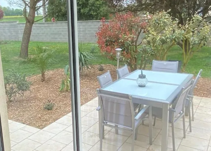 Chez Maison Familiale 27950 Normandie Autonome Boite A Cle Capacite 6 Pers Proche De Giverny Paris Rouen A13