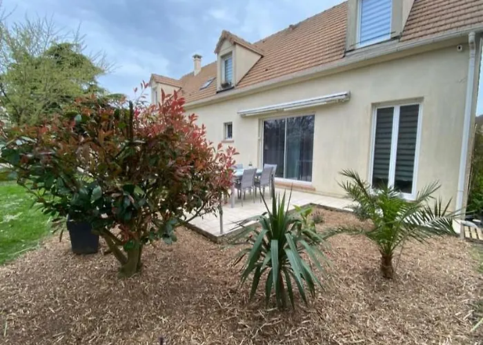 Lägenhet Chez Maison Familiale 27950 Normandie Autonome Boite A Cle Capacite 6 Pers Proche De Giverny Paris Rouen A13